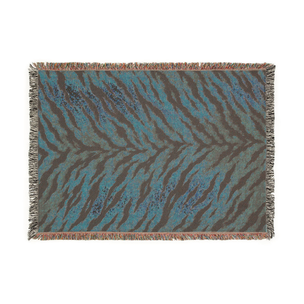 Tiger Stripe Woven Blanket — Cozy Animal Print Throw for Living Room & Bed
